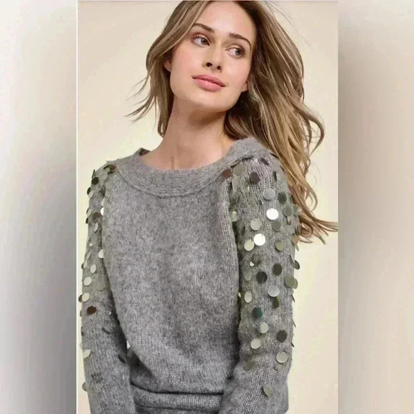 VENUS Chic Grey Sweater with Sequin Detailing - Picture 4 of 15